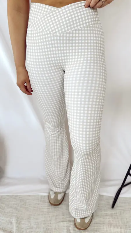 The Darlin' Gingham Flare Leggings